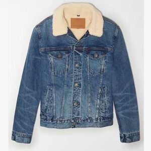 AE Sherpa Denim Trucker Jacket S